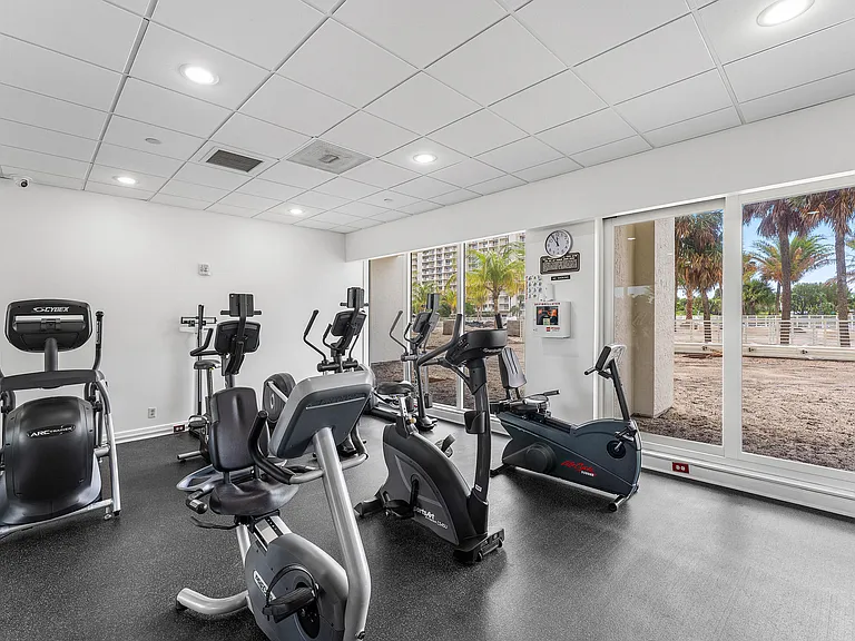 4201 N Ocean Blvd #1407 — Photo 42