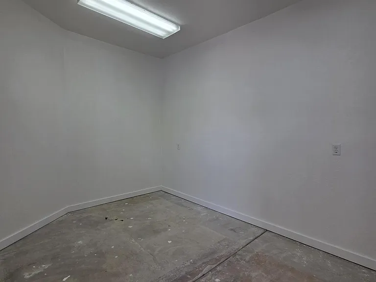 15026 N 54th Pl — Photo 17