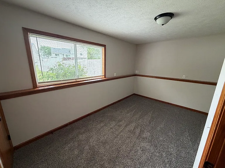 4541 Brookmeadow Ct SE — Photo 10