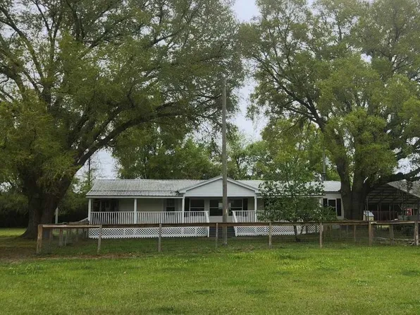 245 Kenneth Cir, Crawfordville, FL 32327
