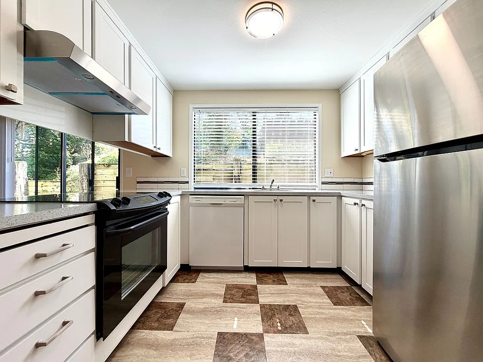 4453-4455 SW Garden Home Rd