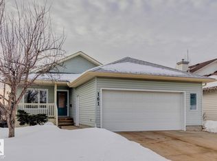 161 Forrest Dr, Strathcona County, AB T8A 6A8