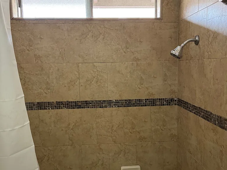 831 S Greenwood Ave #16 — Photo 13