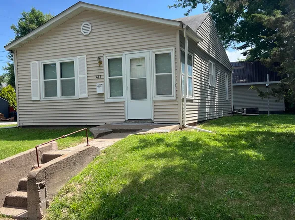 411 Munn St, Muscatine, IA 52761