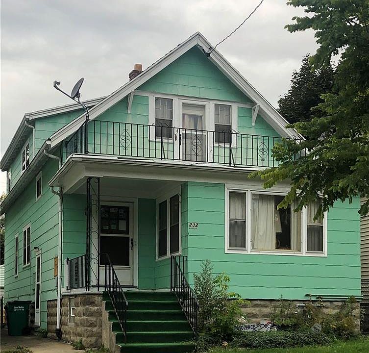 1st image of 232 Carl St