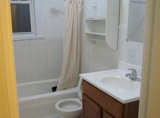 174 Bay Ridge Ave, Brooklyn, NY 11220