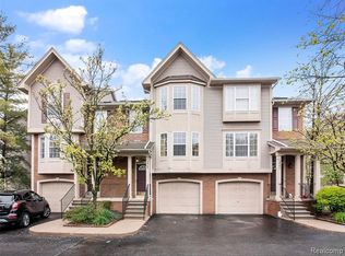 224 Willis Ave UNIT 1, Royal Oak, MI 48067