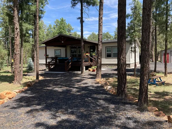 2152 Arrowhead Trl, Overgaard, AZ 85933