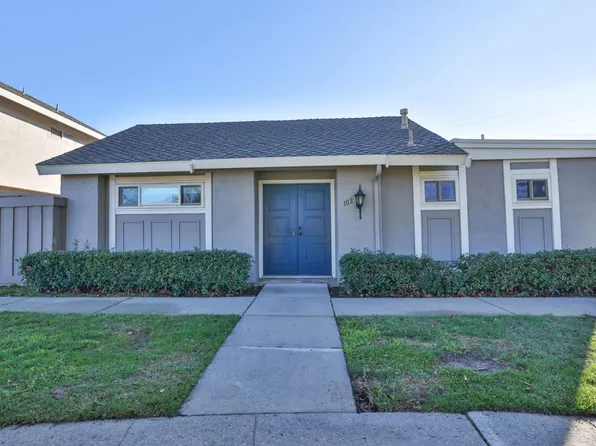 102 Escobar Ave, Los Gatos, CA 95032