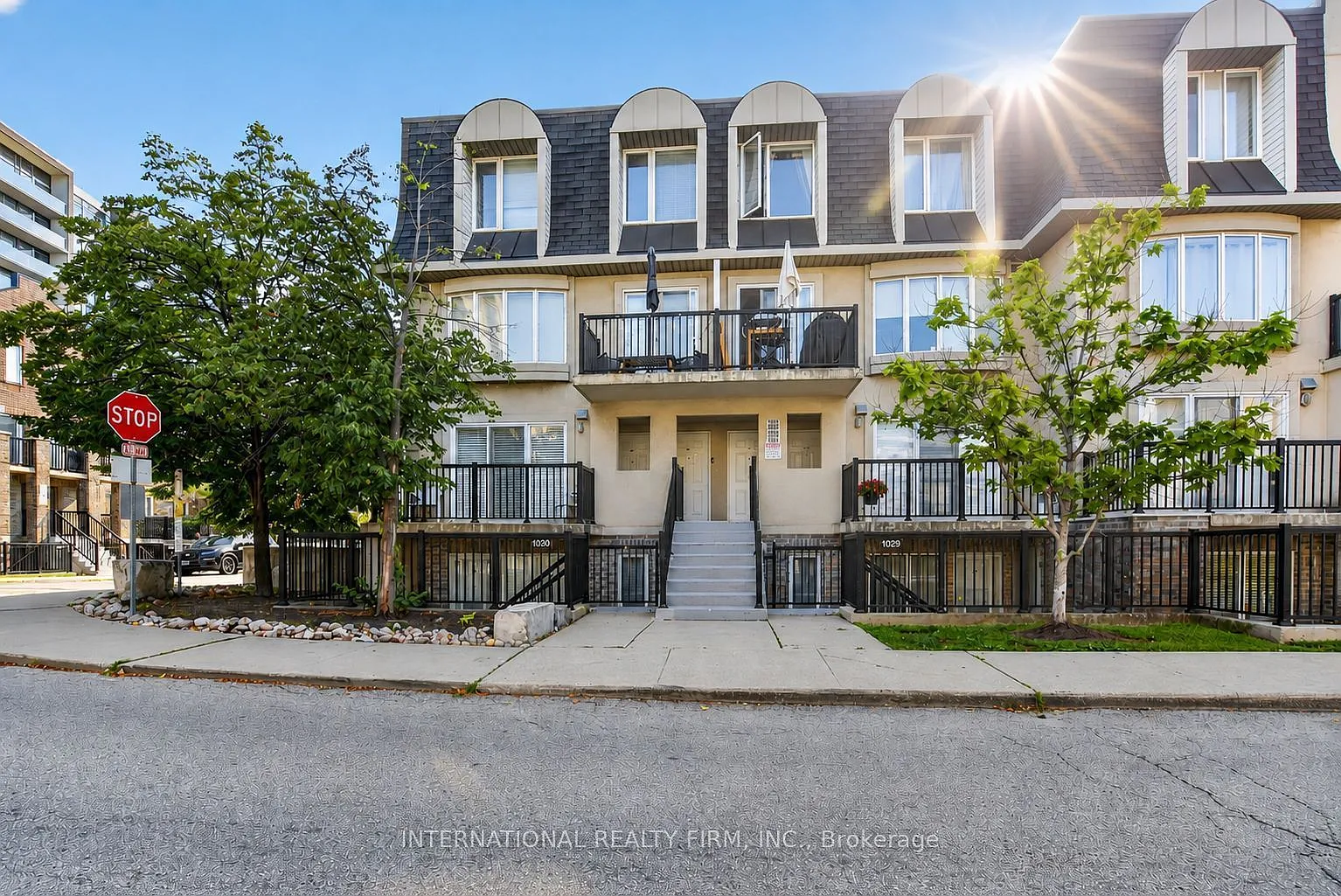 1 bed, $2,300 — Photo 1