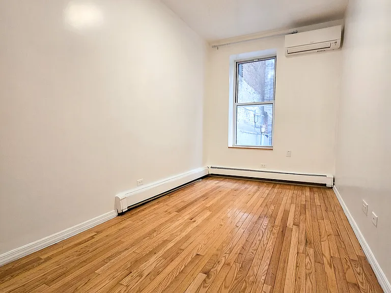 60 W 45th St #3R — Photo 5