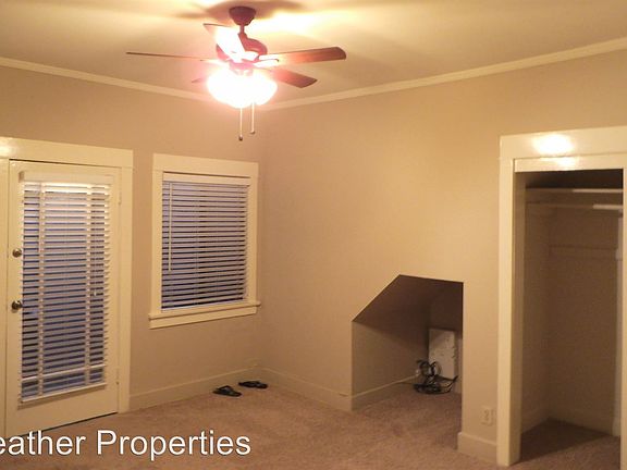 4th image of 109 Bennett Ave APT D