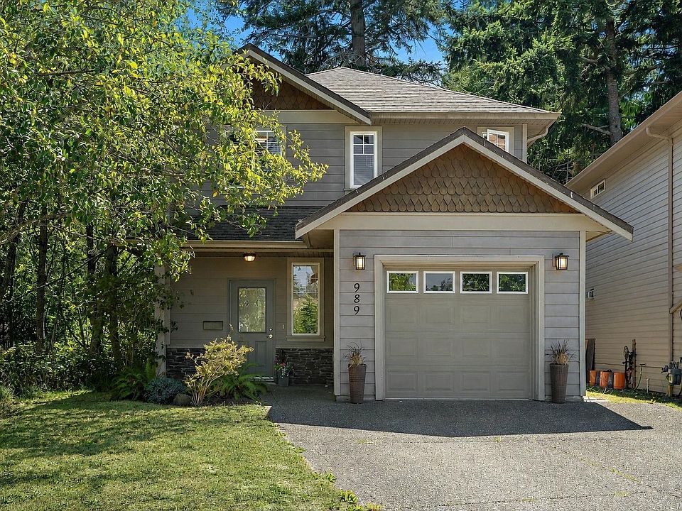 1st image of 989 Wild Pond Ln