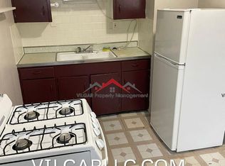 828 Wilcox St #W, Hammond, IN 46320