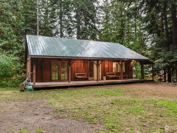 1500 Hawthorn Lane, Easton, WA 98925