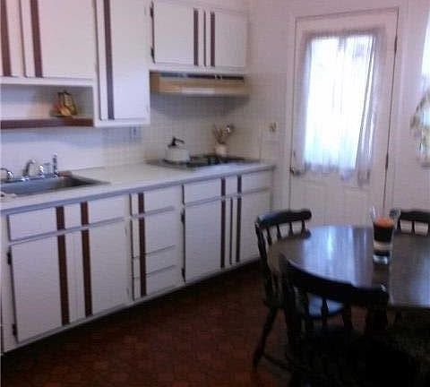 4th image of 386 N Virginia Ave