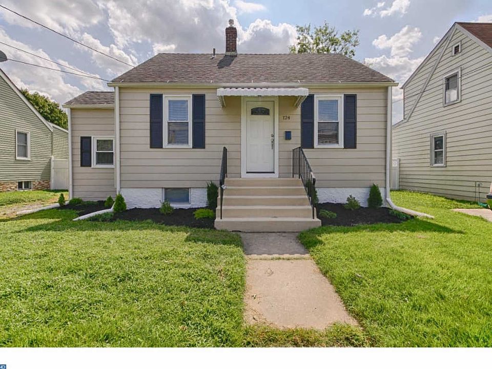 1st image of 124 Spruce Ave
