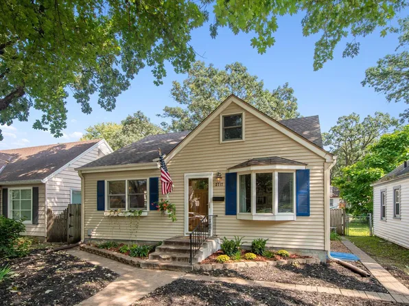 2717 Hampshire Ave S, Saint Louis Park, MN 55426