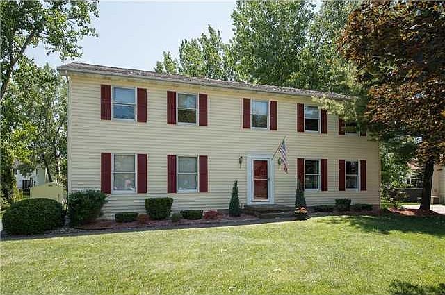 1st image of 9 Amsley Ct