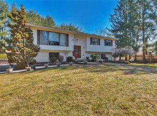 350 Germonds Rd, West Nyack, NY 10994