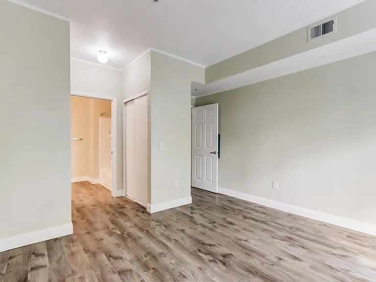 415 N 2nd St #340 — Photo 10