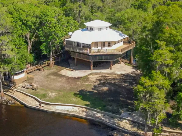 5310 292nd Ter, Branford, FL 32008