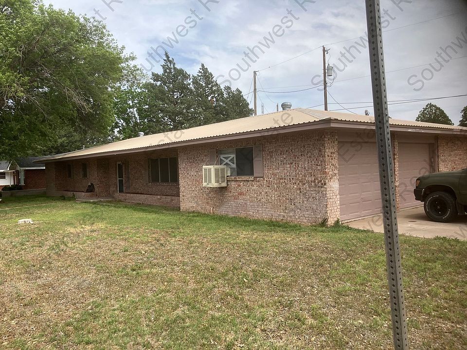 1st image of 141 Texas Dr