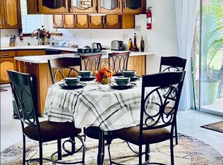 3004 Mission Arch Dr, Roswell, NM 88201