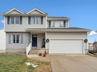 1105 NE Harvey St, Grimes, IA 50111