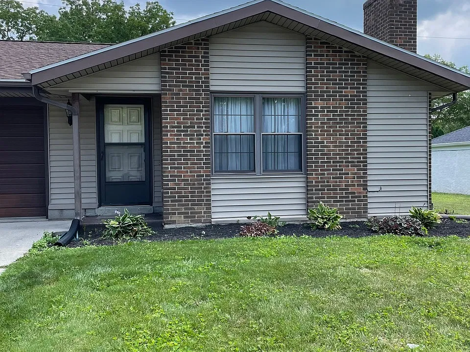 1203 Timberlane Dr