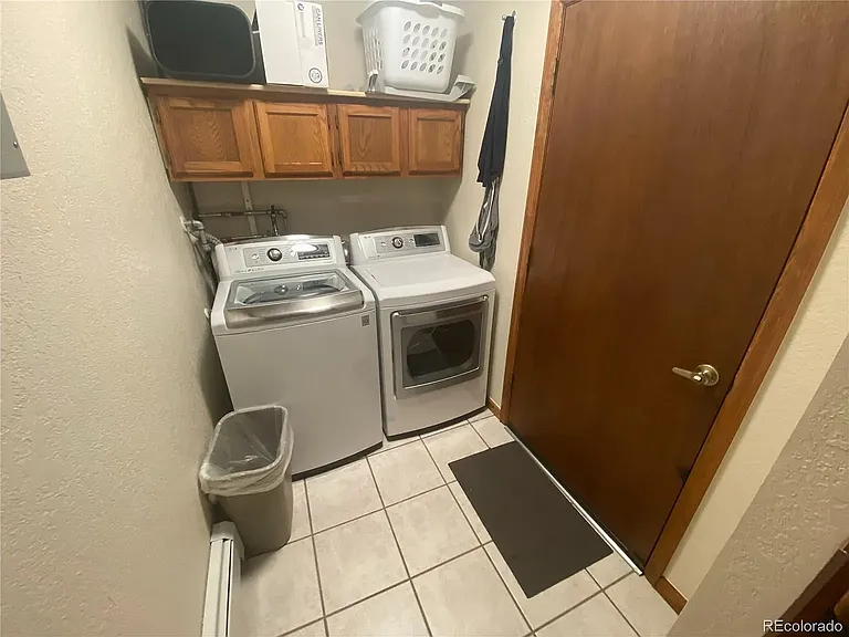 1810 Youngfield Ct #B — Photo 23