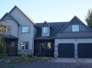 21605 Massie Rd, Chassell, MI 49916