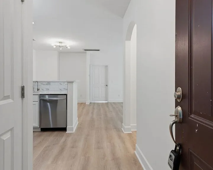 4846 Bevendean Dr #C9 — Photo 2
