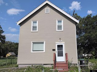 4554 N 16th St, Omaha, NE 68110