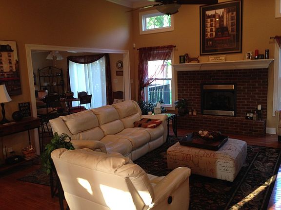 Home furnishings negotiable