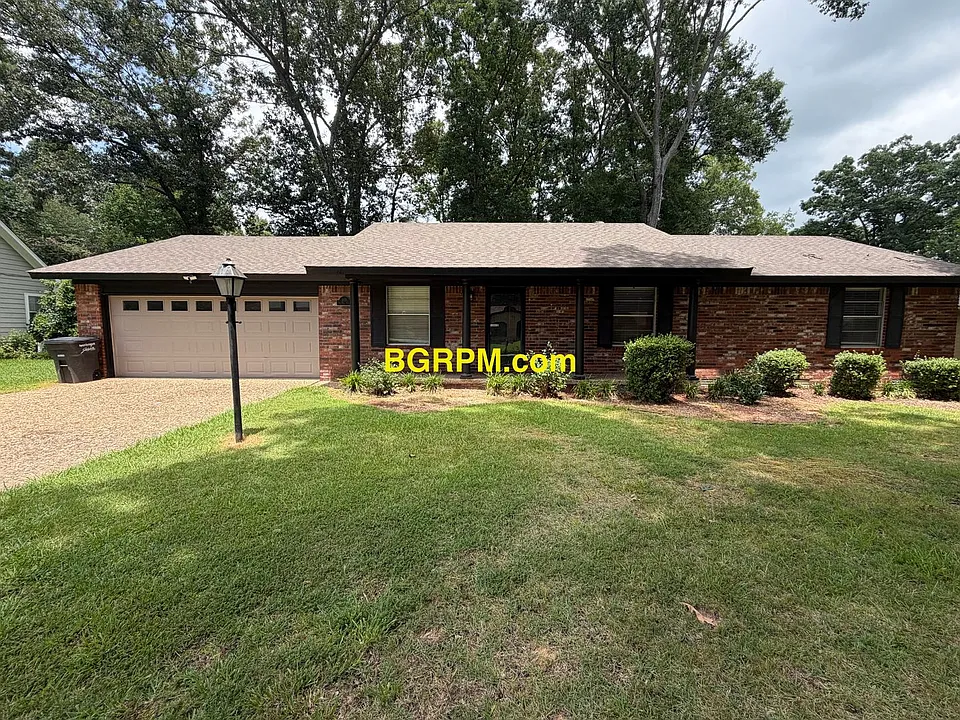119 Foxdell Cir