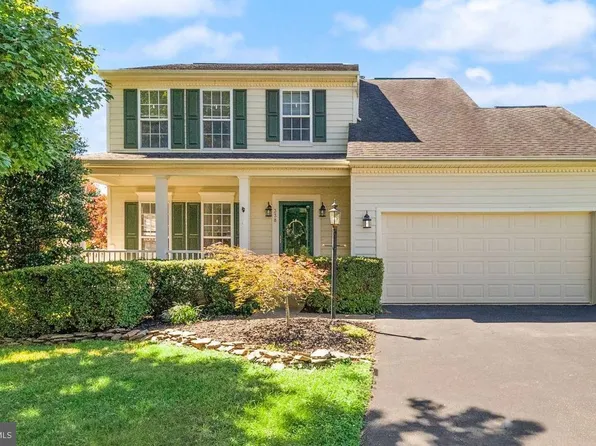 338 Singleton Cir, Warrenton, VA 20186