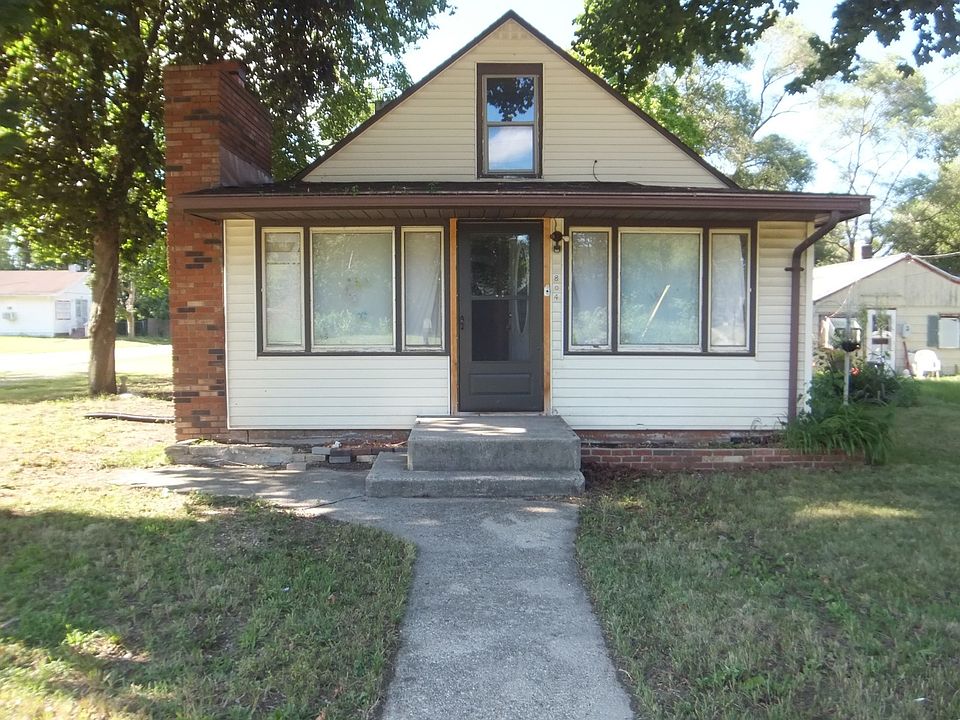 1st image of 804 Mattis Ave