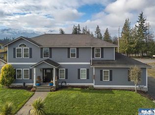 1242 E 8th St, Port Angeles, WA