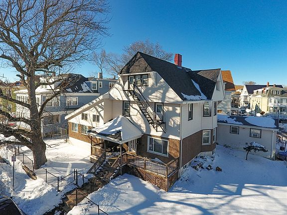 2nd image of 31 Bradshaw St