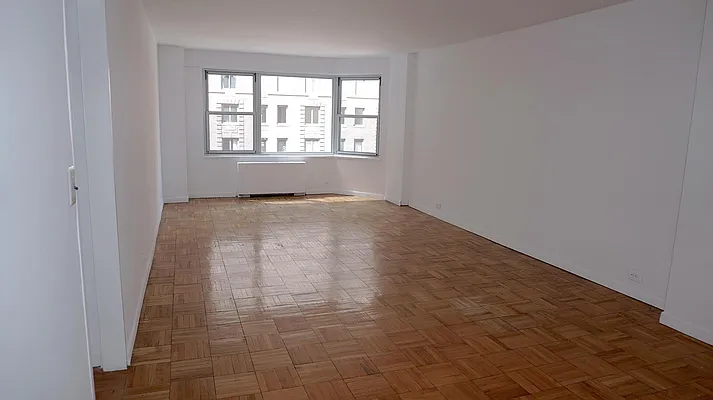 Sold by Aida Real Estate Sales | media 2