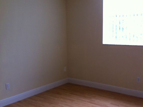 5th image of 1801 S Treasure Dr APT 315