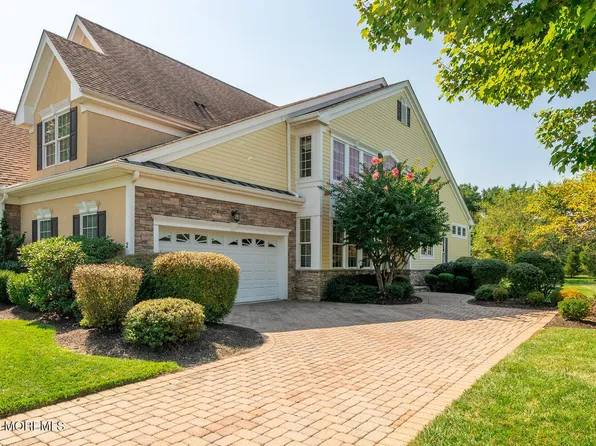 2 Hazelwood Terrace, Tinton Falls, NJ 07724