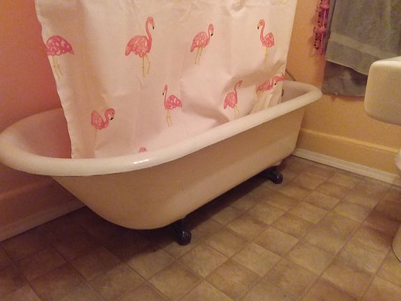 6 foot claw foot tub