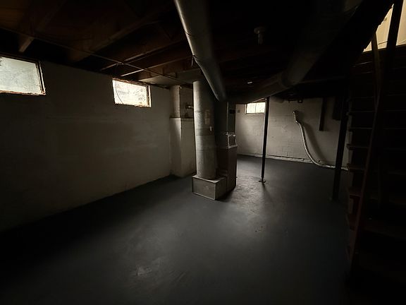 2nd image of 1178-1180 E 15th Ave