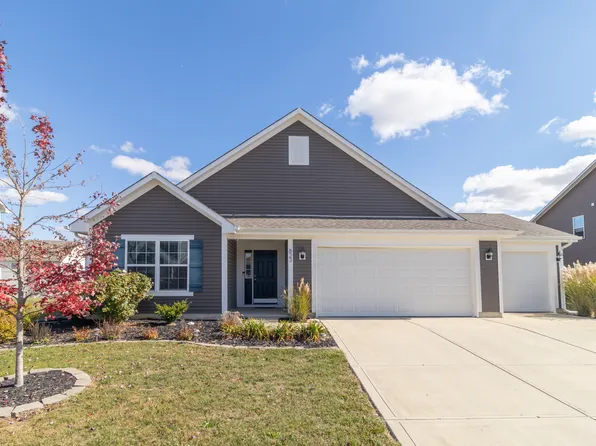 823 Bobtail Dr, Greenfield, IN 46140