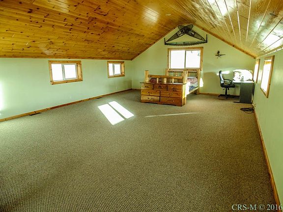4th image of 70 Saddle Horn Ln
