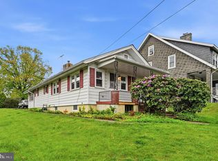 333 S 4th St, Perkasie, PA 18944