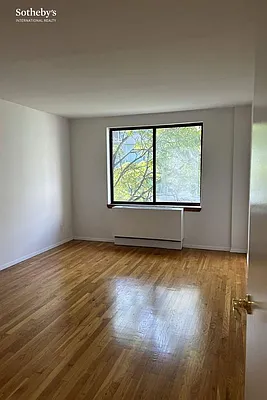 Rented by Sotheby's International Realty | media 18