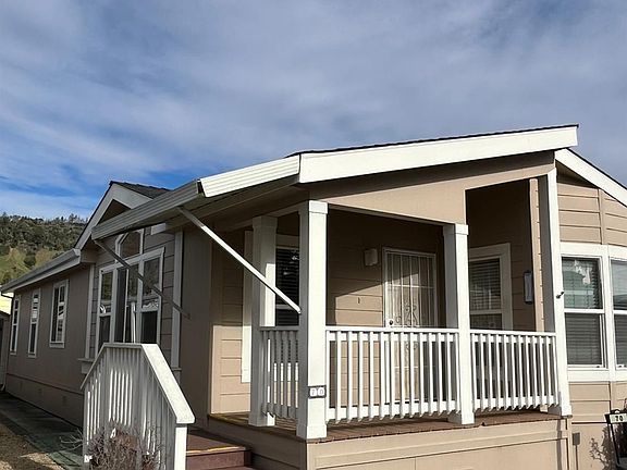 3rd image of 70 Coronado Circle